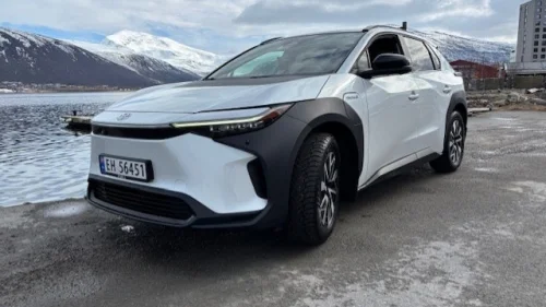 TOYOTA BZ4X AWD Active Tech