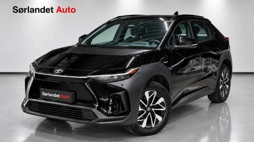TOYOTA BZ4X Active Tech AWD - Kamera - Parkvarme- ACC -Rattvarme