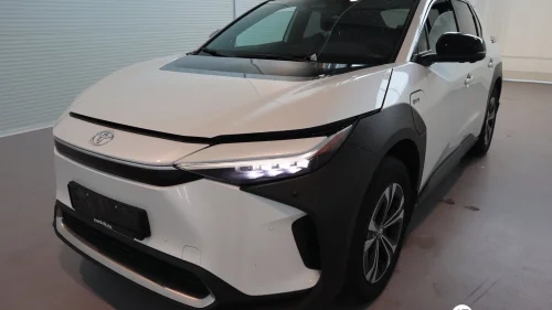 TOYOTA BZ4X