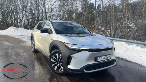 TOYOTA BZ4X Executive | AWD | Fullspekket | Skinn | 460 km WLTP