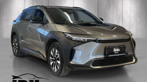 TOYOTA BZ4X AWD, Executive, ACC, LEDBar, 360, Navi, Oppvarmet++