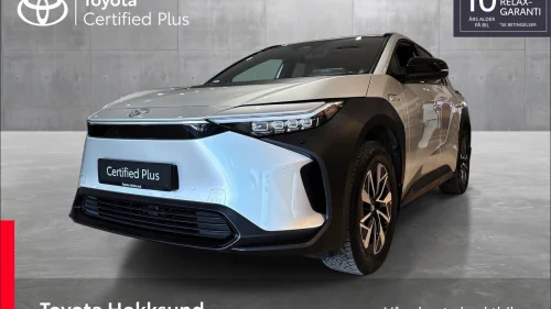 TOYOTA BZ4X AWD Active Tech/Hengerfeste