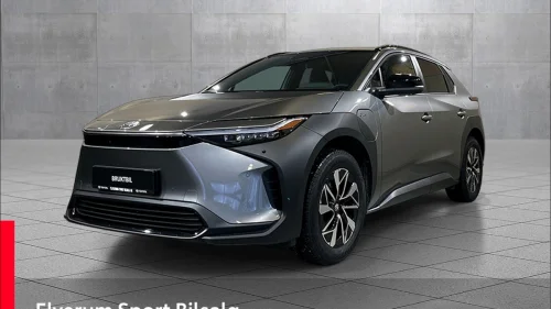 TOYOTA BZ4X AWD Active Tech | Demobil | Rett fra service |