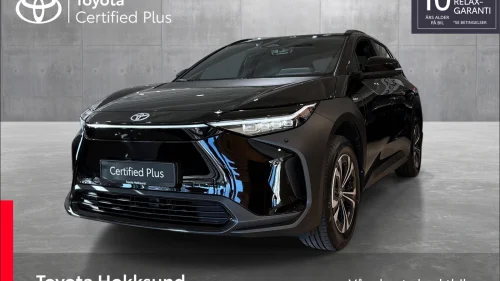 TOYOTA BZ4X AWD Active Tech 461Km-WLTP/Hengerfeste