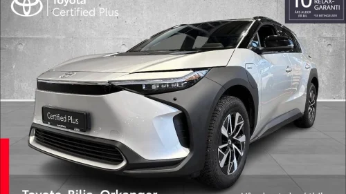 TOYOTA BZ4X Executive Bitone Panorama