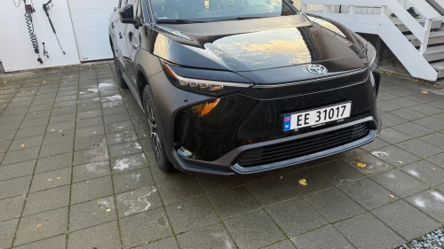 TOYOTA BZ4X AWD Active Tech
