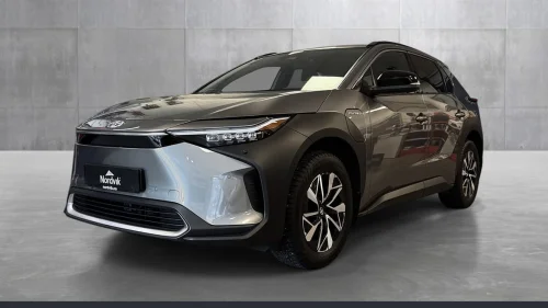 TOYOTA BZ4X Executive | Lav  kilometerstand