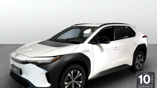 TOYOTA BZ4X AWD Active Tech DEMOBIL