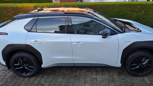 TOYOTA BZ4X AWD Executive Bitone, Toppmodellen!
