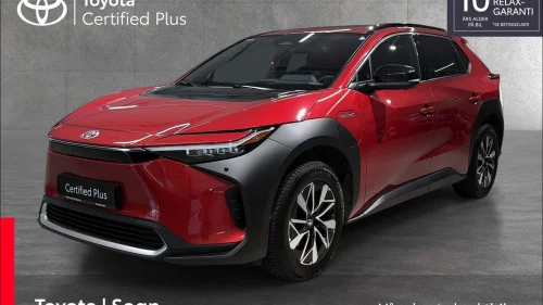 TOYOTA BZ4X 71.4 kWh AWD Executive