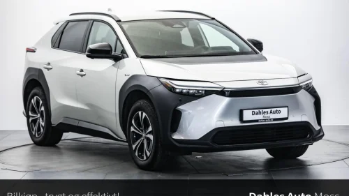 TOYOTA BZ4X AWD Active Tech/Hengerfeste/460km WLTP