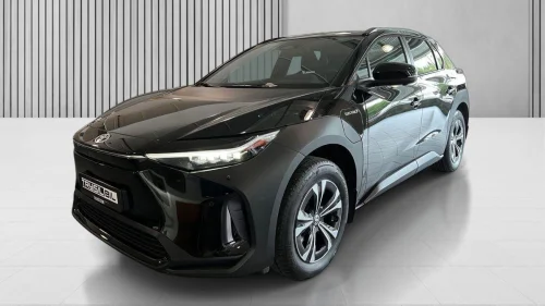 TOYOTA BZ4X Active Tech 204hk ACC/360/Varme ratt/El.seter/Keyl/Led
