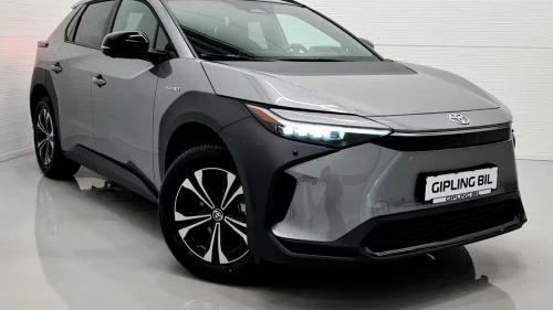 TOYOTA BZ4X AWD / MYE FLOTT UTSTYR / KROK / LEVERINGSKLAR!