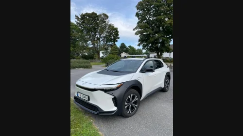 TOYOTA BZ4X AWD Active Tech