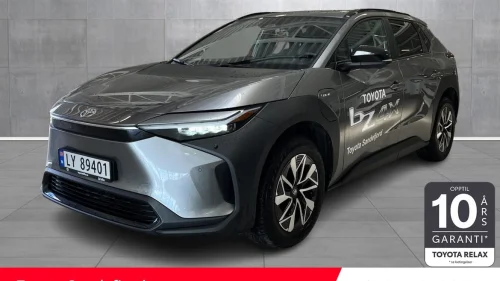 TOYOTA BZ4X Active Tech 218hk AWD, Rente 6.45% med 35%EK