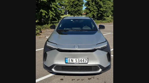 TOYOTA BZ4X AWD Executive