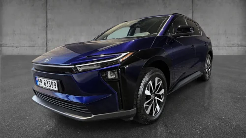 TOYOTA BZ4X AWD Active Tech | 2026 Facelift | Tilhengerfeste