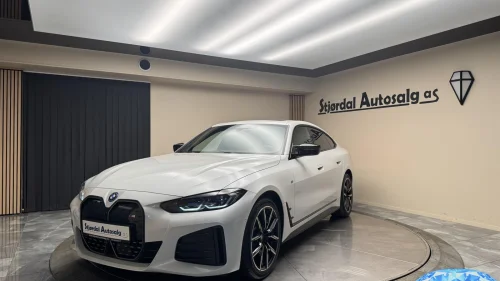 BMW i4 M50 Supercharged,HUD,H/K,M-Seter,Krok,360g kamera,Norsk,PEN