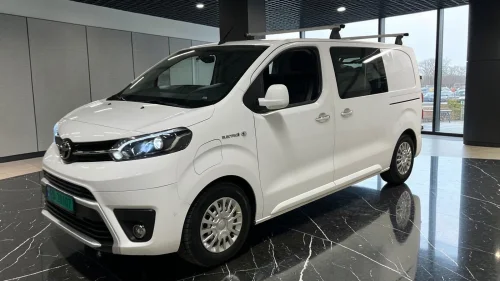TOYOTA PROACE Electric 75kWt Comfort+l1 +INNREDNING+KROK