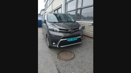 TOYOTA PROACE Electric 75kWt Basic L2H1 THB