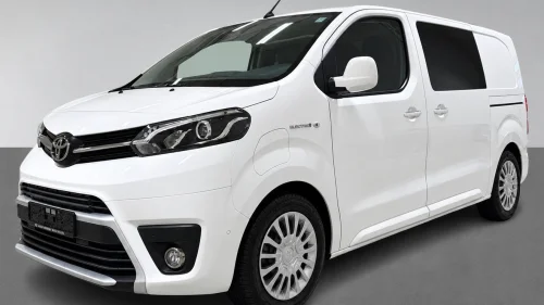 TOYOTA PROACE 75kWt/KROK/GARANTI/KEYLESS/NAVI/360 KAMERA/ALARM