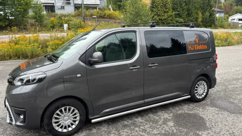 TOYOTA PROACE