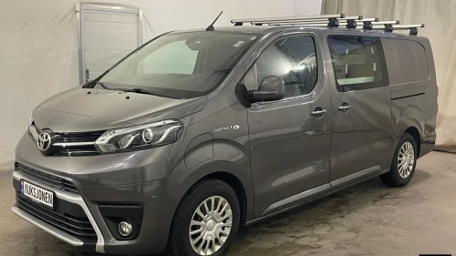 TOYOTA PROACE ELECTRIC 75kWT 136 HK HENGERFESTE KAMERA NAVI CRUISE SK