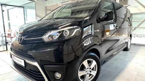 TOYOTA PROACE - 313km - Led - Navigasjon - Ryggekamera - Dab -