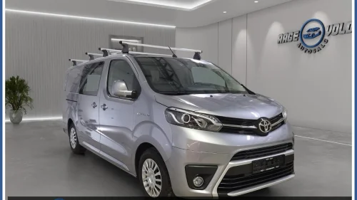 TOYOTA PROACE Electric 75kWh Krok - 3-seter - Garanti - GPS - Kamera