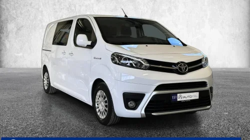 TOYOTA PROACE 136hk | 313km | L2 | Innredning | Krok | Nybilgaranti