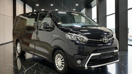 TOYOTA PROACE Electric 75kWt +LANG L2+KROK+NY SERVICE+NYBILGARANTI