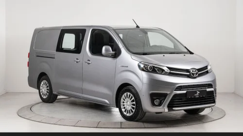 TOYOTA PROACE Electric 75kWt L2 | Cruise/Krok/Kamera