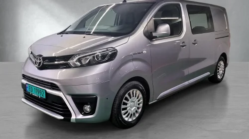 TOYOTA PROACE Electric 75 kWh Comfort // L1H1 // 2 x Skyvedør / Krok