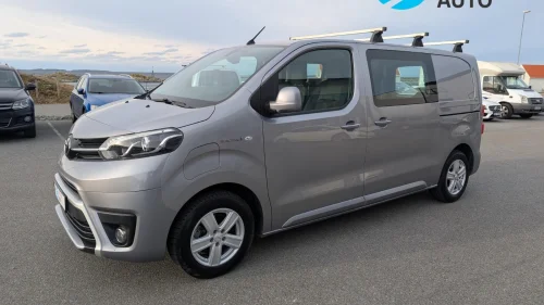 TOYOTA PROACE Electric 75kWt | Navi | 3s | DAB | Krok | 2 skyv +Luke
