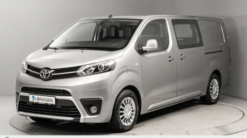 TOYOTA PROACE Electric 75kWt Comfort L2H1 SHB med Hengerfeste