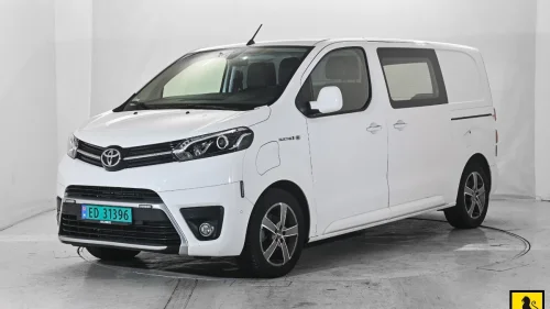 TOYOTA PROACE ELECTRIC 75 KWH 136 HK L1 AUT HENGERFESTE KAMERA CRUISE