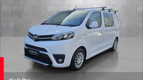 TOYOTA PROACE Electric 50kWt Comfort L1H1 m/ hengerfeste og takstativ