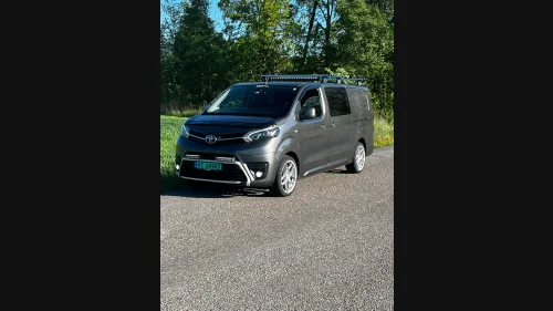TOYOTA PROACE Electric 75kWt Comfort L2H1 Fleet Colour THB