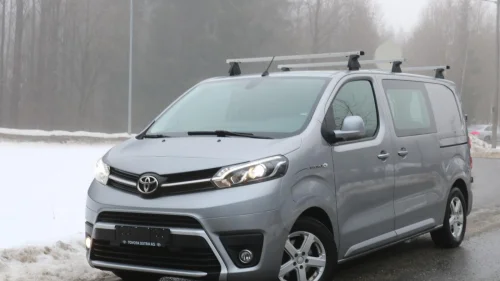 TOYOTA PROACE 75kWh L2 LANG 313KM AC DAB CRUISE NAVI R-KAMERA KROK