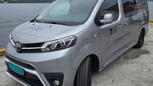 TOYOTA PROACE Electric 75kWt Basic L2H1 THB