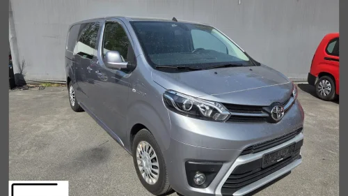 TOYOTA PROACE Electric 75 kWh 313 KM INNREDNING