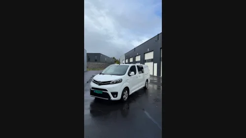 TOYOTA PROACE Electric 75kWt Comfort L2H1 THB