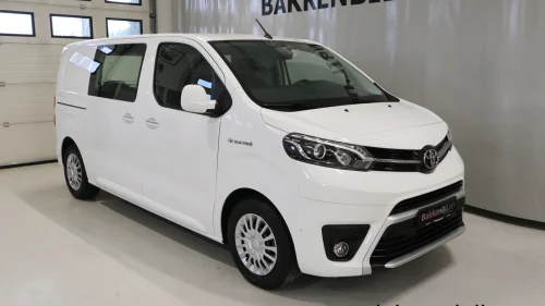 TOYOTA PROACE Electric 75kWt Comfort L1H1 SHB Meget pen,Mye utstyr