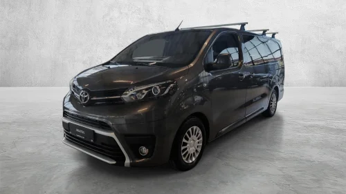 TOYOTA PROACE Electric 75kWt Comf Ny Service/2 År garanti/Innredning