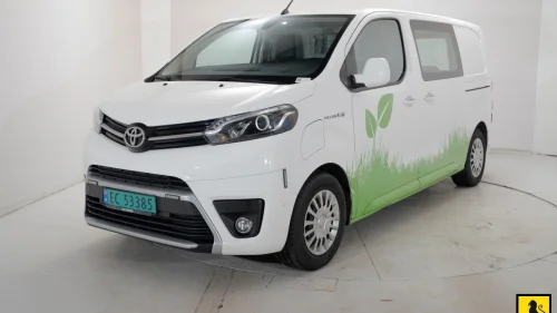 TOYOTA PROACE ELECTRIC 75 KWH HENGERFESTE KAMERA NAVI CRUISE
