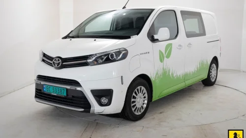 TOYOTA PROACE ELECTRIC 136 HK 75 KWH AUT HENGERFESTE KAMERA CRUISE NA