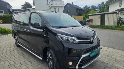 TOYOTA PROACE Comfort varebil elektrisk (08106)