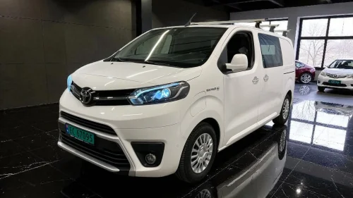 TOYOTA PROACE 75kwt+LAV KM!!+NY EU 2027+KROK+R-KAMERA+313WLPT