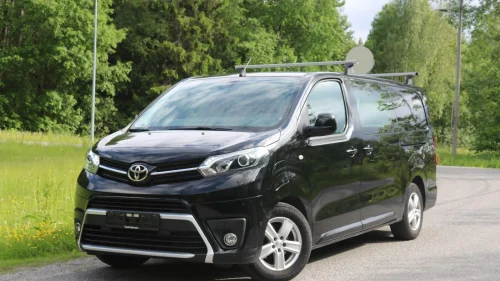 TOYOTA PROACE 75kWh L3 LANG 313KM AC DAB CRUISE NAVI R-KAMERA KROK++
