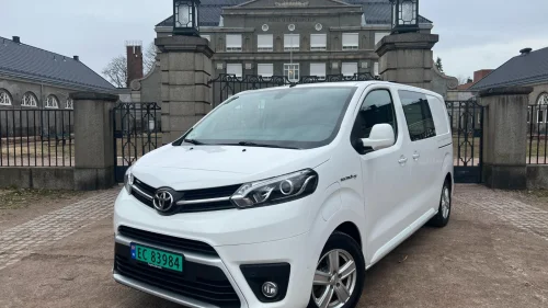 TOYOTA PROACE Electric 75 kWh Comfort // L1H1 // 2 x Skyvedør // Krok